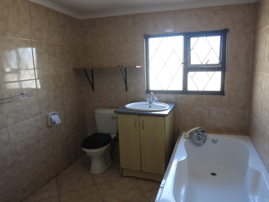 To Let 3 Bedroom Property for Rent in Kleinvlei Western Cape